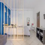 Tiny Indipendent House