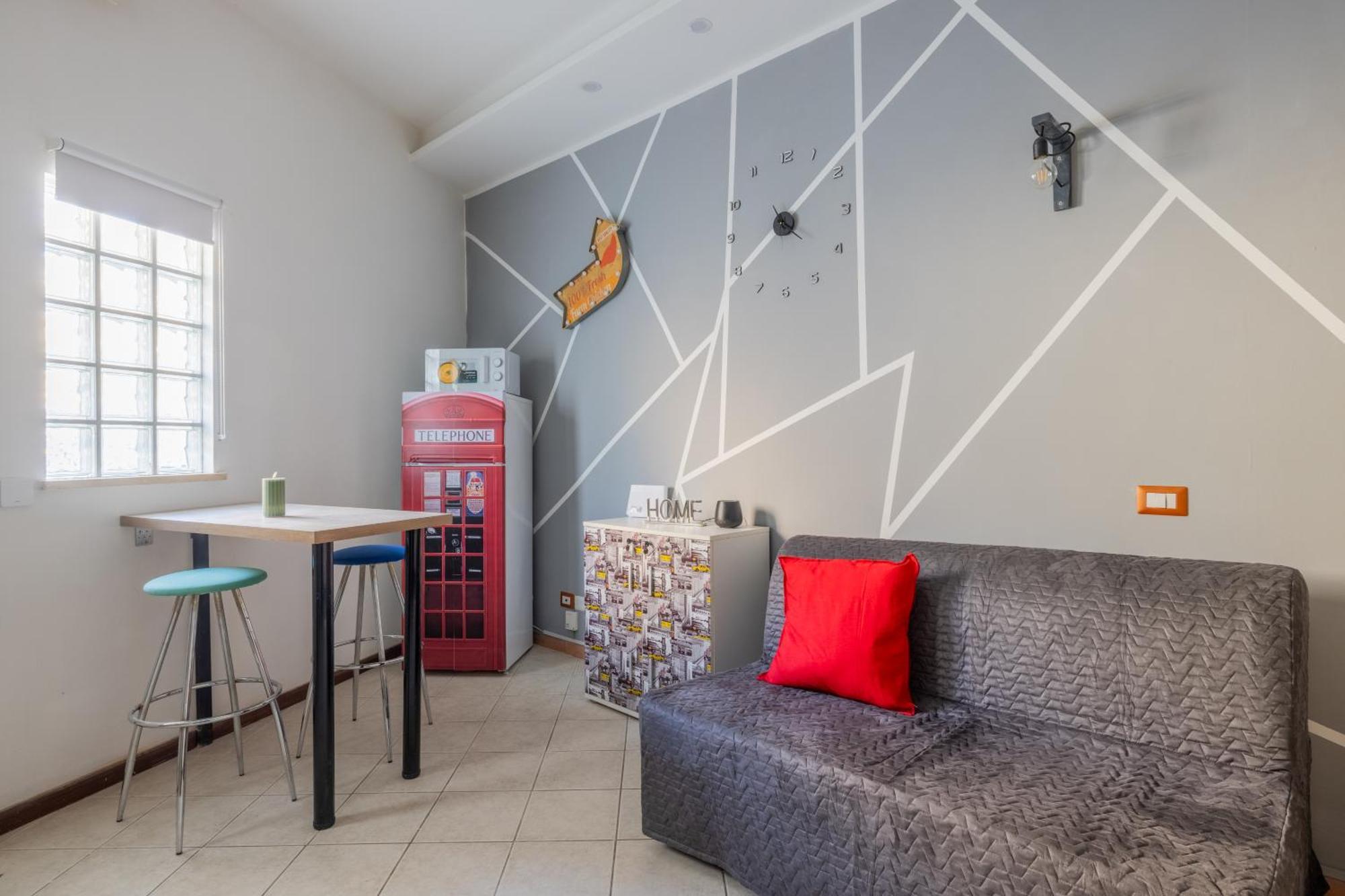 Tiny Indipendent House Apartment Rome
